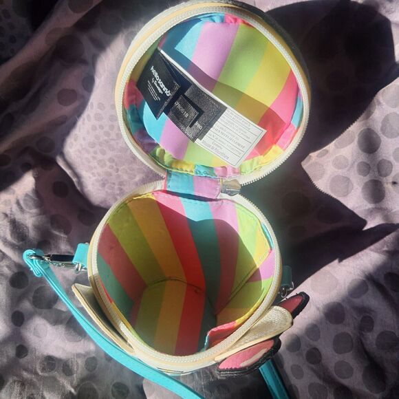 Loungefly Sanrio Hello Kitty Purse Drink Cup Crossbody Bag Heart Logo - Picture 9 of 12